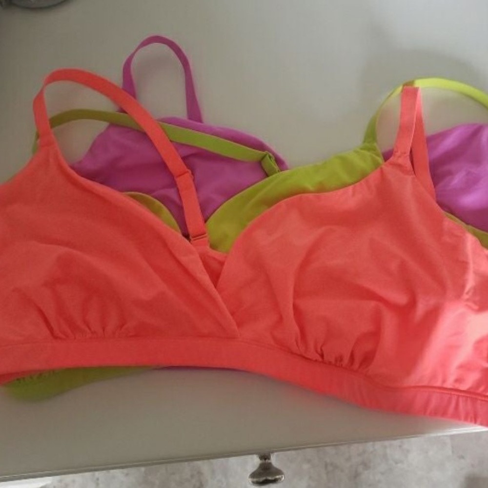 Skims Neon Fits everybody crossover bralette bundle